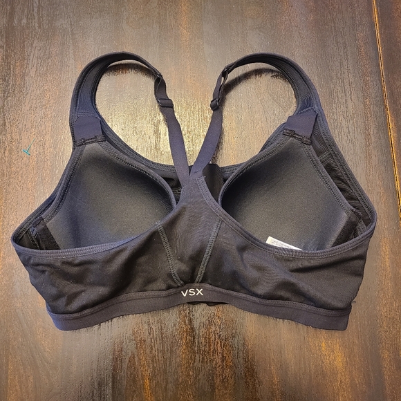 Victoria's Secret VSX Sport's Bra - Picture 2 of 3